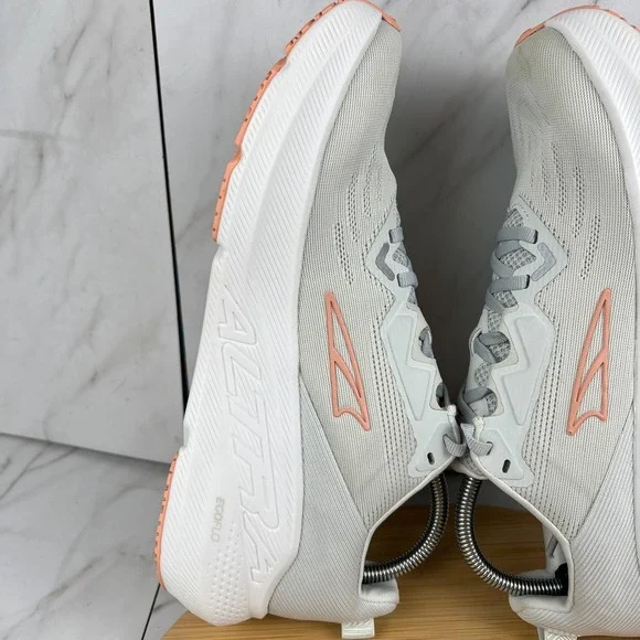 Altra FWD VIA Womens Size 10 Light Gray Running Walk Gym Shoes AL0A85PW224 - Picture 5 of 12